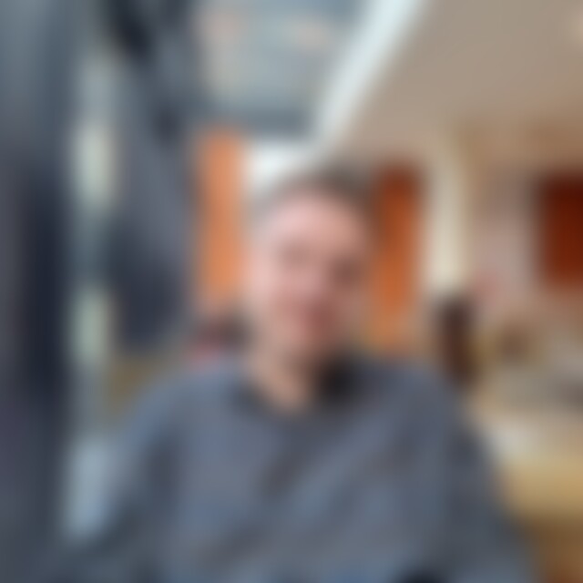 Daministrator (41) aus Leverkusen