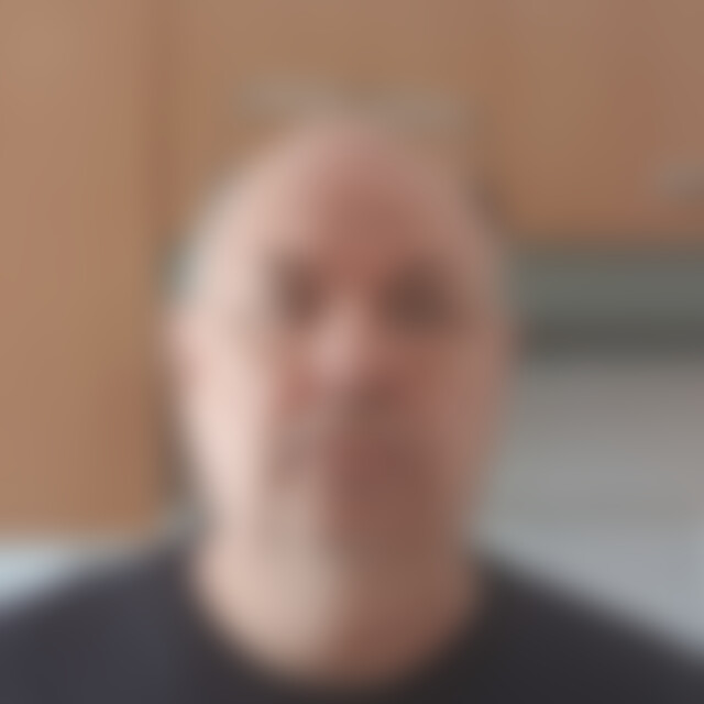 Strohhalm (61) aus Dresden