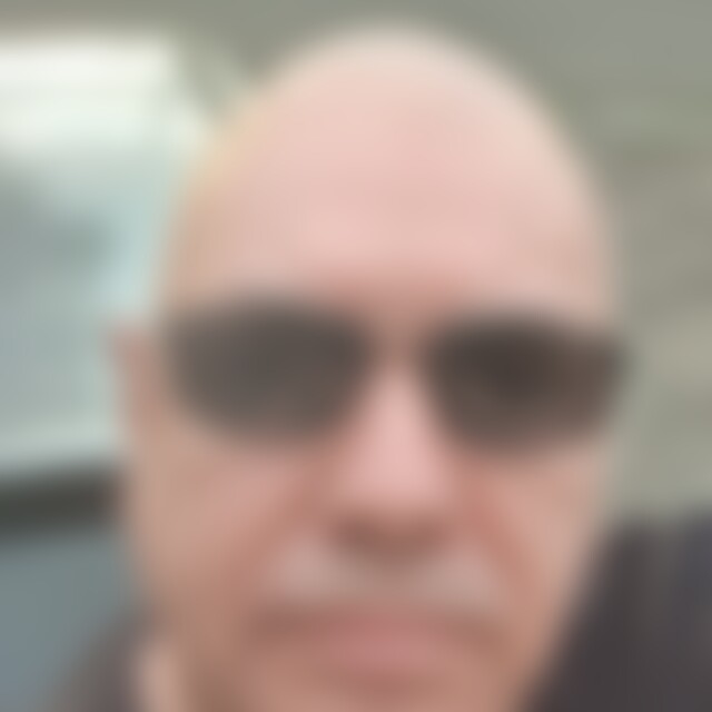 Strohhalm (61) aus Dresden