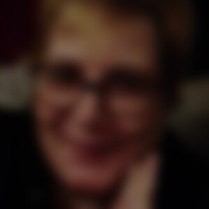 Marcelina (59) aus B
