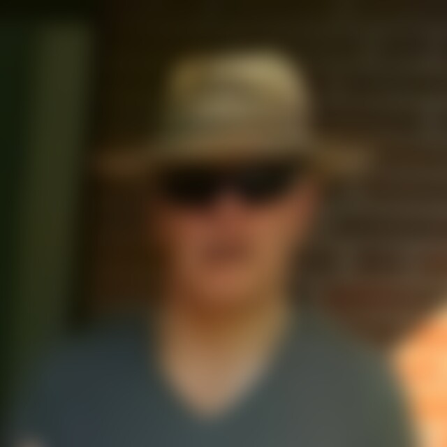 you (70) aus Nähe BHV