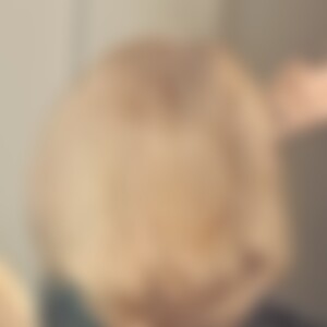 Annya (65) aus Bremen