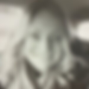 atinaat (33) aus Vöcklabruck