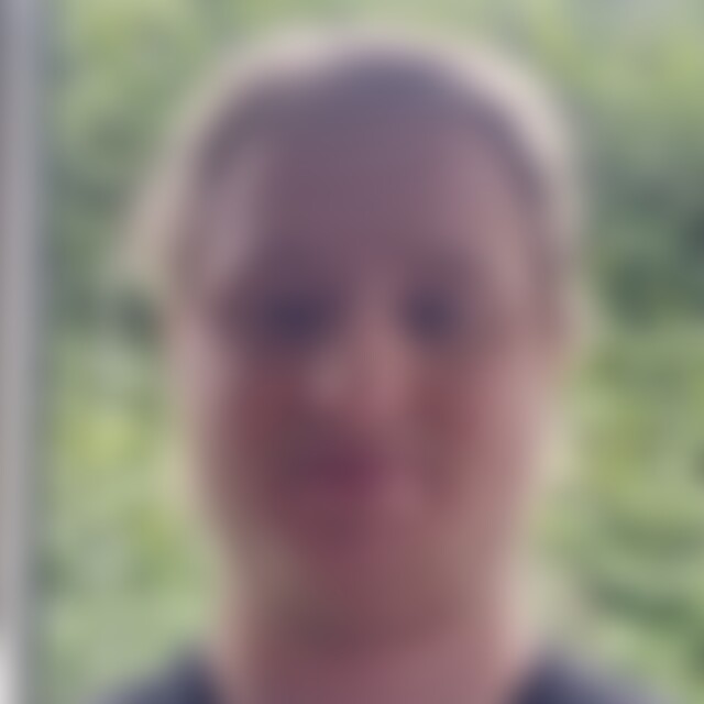 Damian1 (20) aus Düren