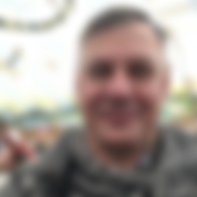 SergejSchatz (50) aus Magdeburg