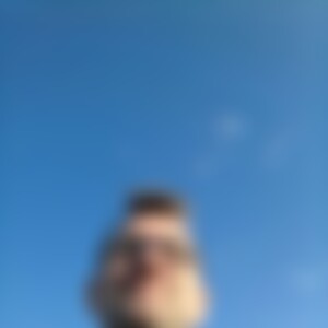 Friese (56) aus Berlin