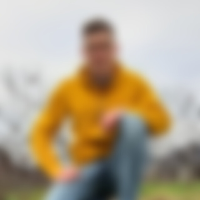 Daniel32 (33) aus E