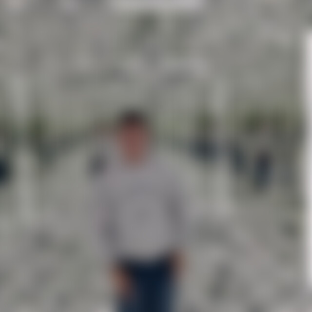 Luca99 (28) aus Jülich