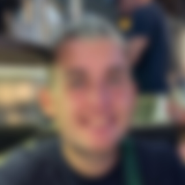 Luca99 (28) aus Jülich