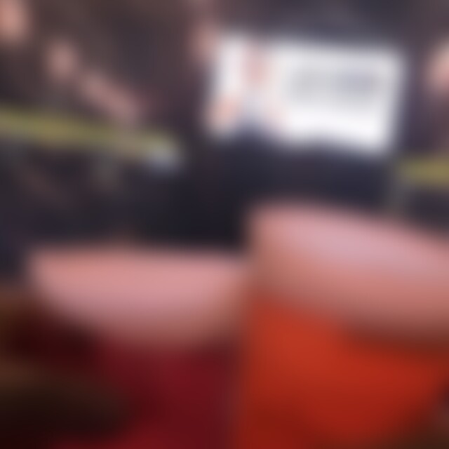 Moncheri (37) aus Rotenburg