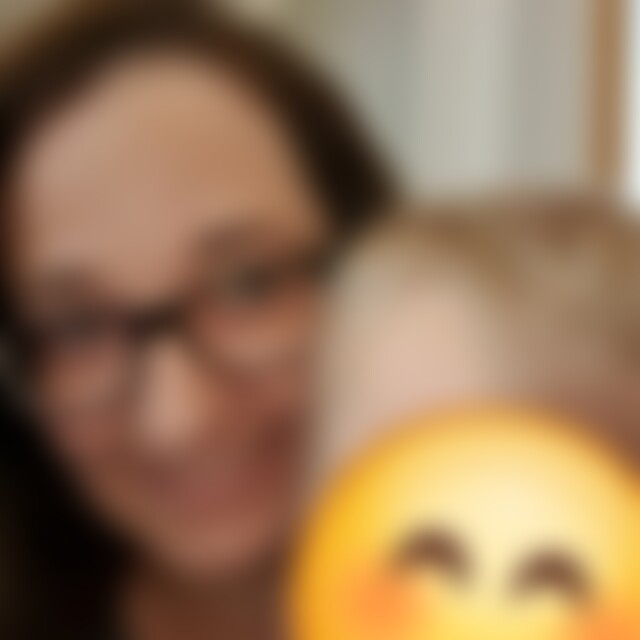 Jara22 (40) aus Paderborn