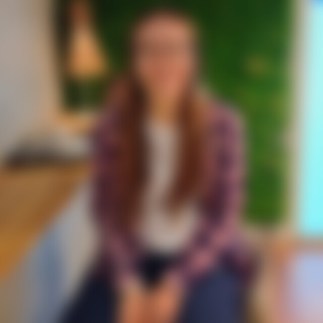 ungeschminkt (28) aus Bietigheim
