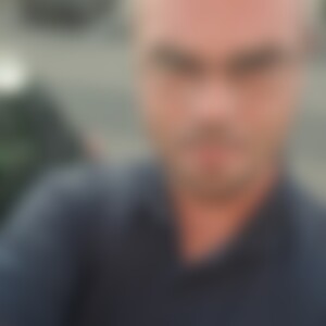 dream (44) aus Wiesbaden