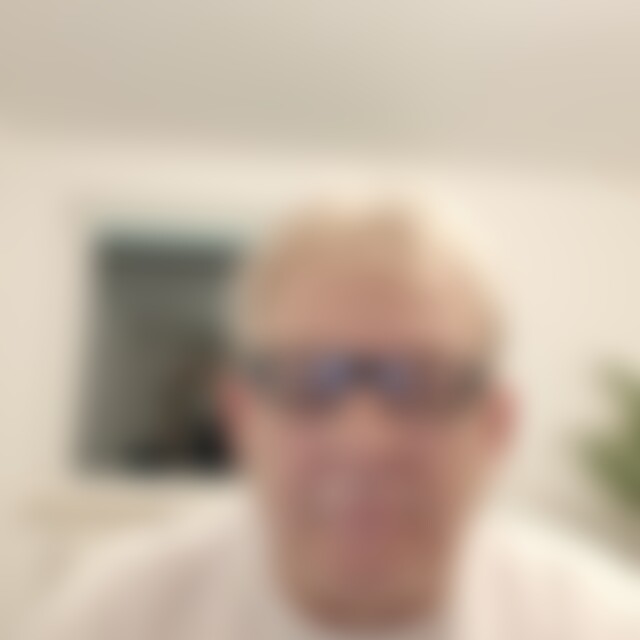 Mannneu57 (59) aus Wiesbaden