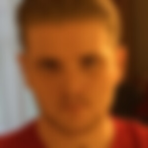Dennibln (32) aus Berlin