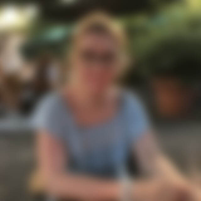 LillyRose (35) aus Tübingen