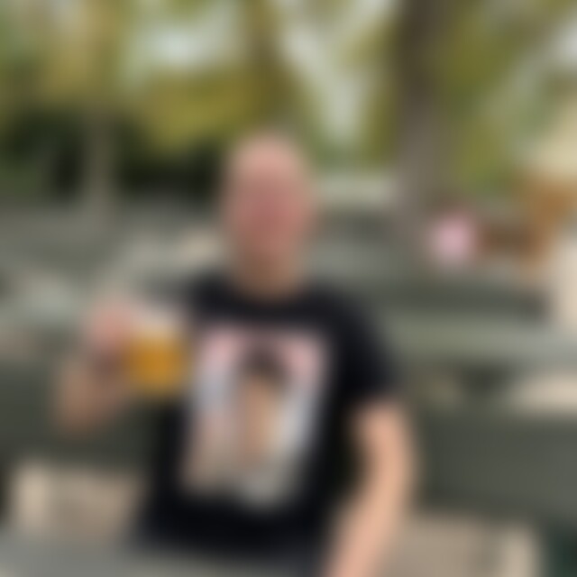 YannickXX (32) aus Elz