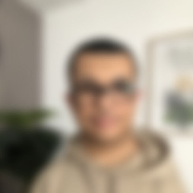 Rayen (20) aus Berlin