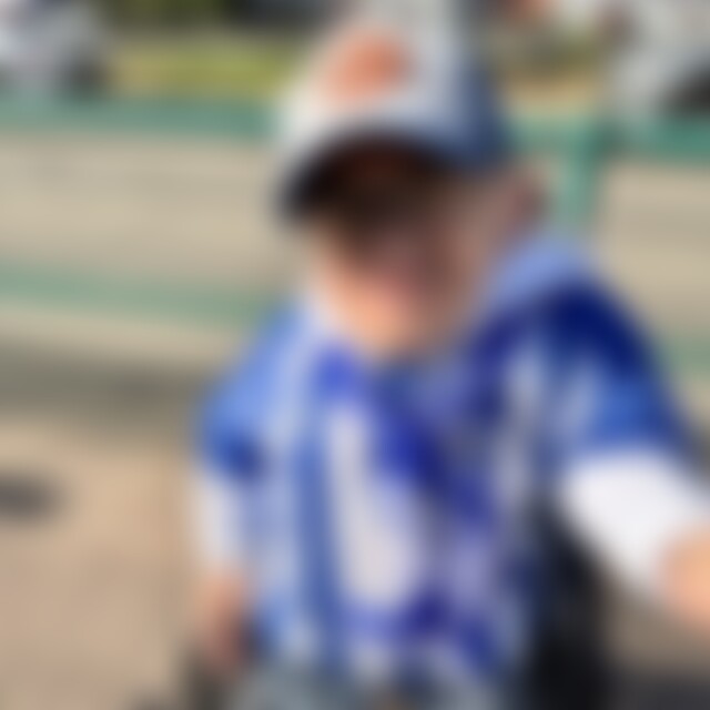 UnbreakableMario (46) aus Potsdam