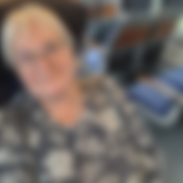 Rehauge (61) aus Nürnberg