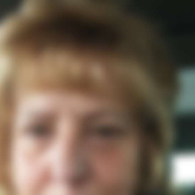 Dorota (58) aus Berlin