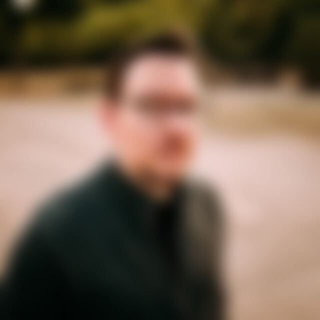 LonePiper (35) aus Essen
