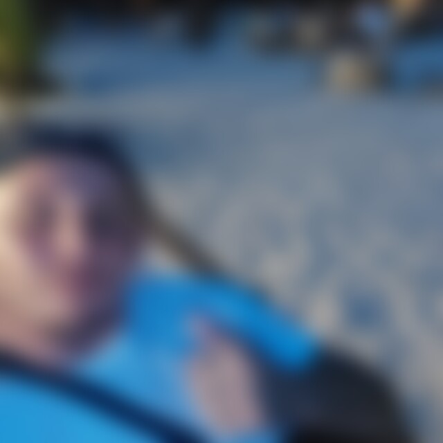 Angelospinelli (29) aus Swistall