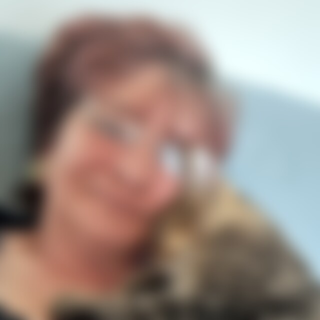 Katzenmama1971 (54) aus Eisenhüttenstadt