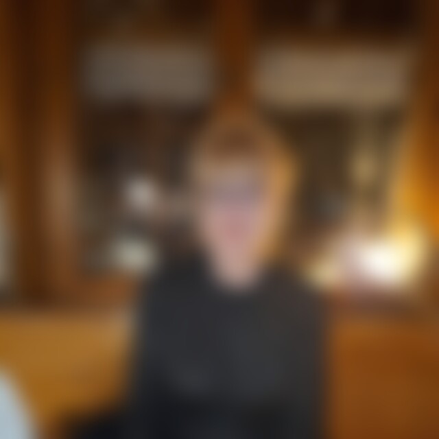 Lucie (63) aus Saarbrücken