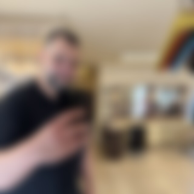 literator (40) aus Wienerwald