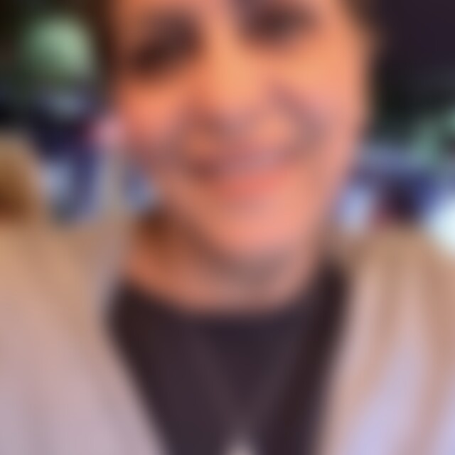 Pavlina73 (52) aus München