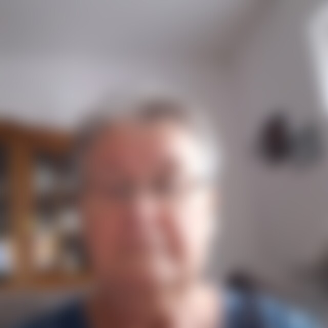 Pummelchen (74) aus Mülheim