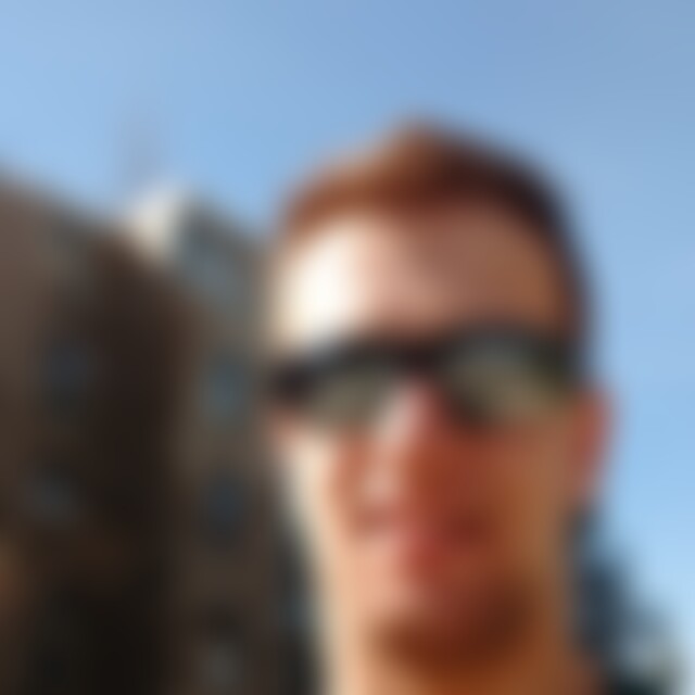 mostlyhappy21 (32) aus Berlin