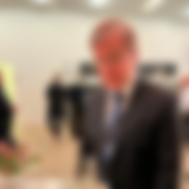 Gesellschaftsspieler (60) aus hEIDEN