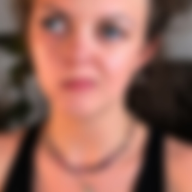 Linni11 (38) aus Düsseldorf