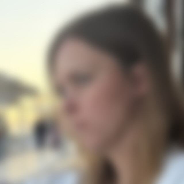 Linni11 (38) aus Düsseldorf