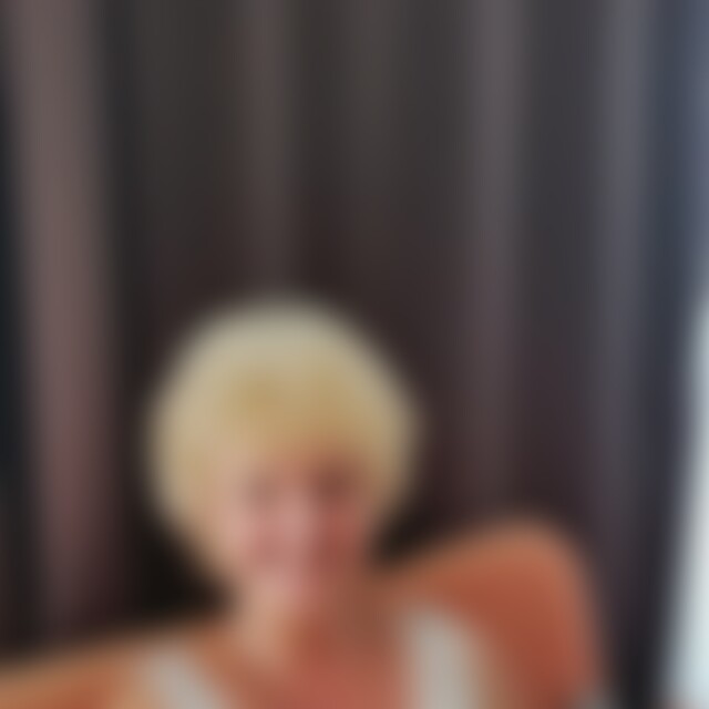 Schmusecat (63) aus Bad Neuenahr