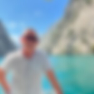 Simon235 (52) aus Binz