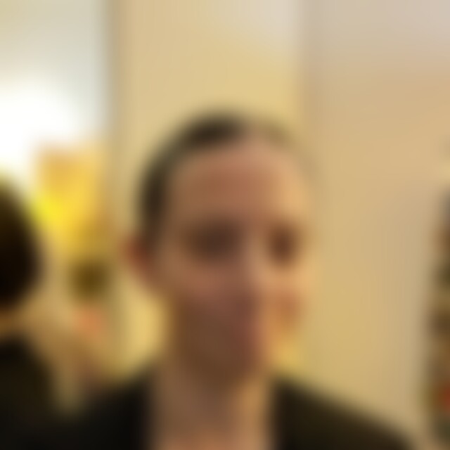 Angeladilecce1981 (44) aus Roßdorf