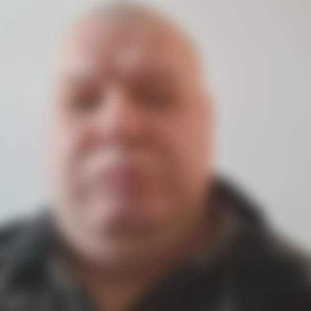 Piepmatz (55) aus Schwerin