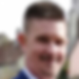 Ordner (49) aus Kitzingen