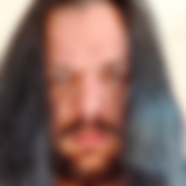 Priester (38) aus Marienheide rodt