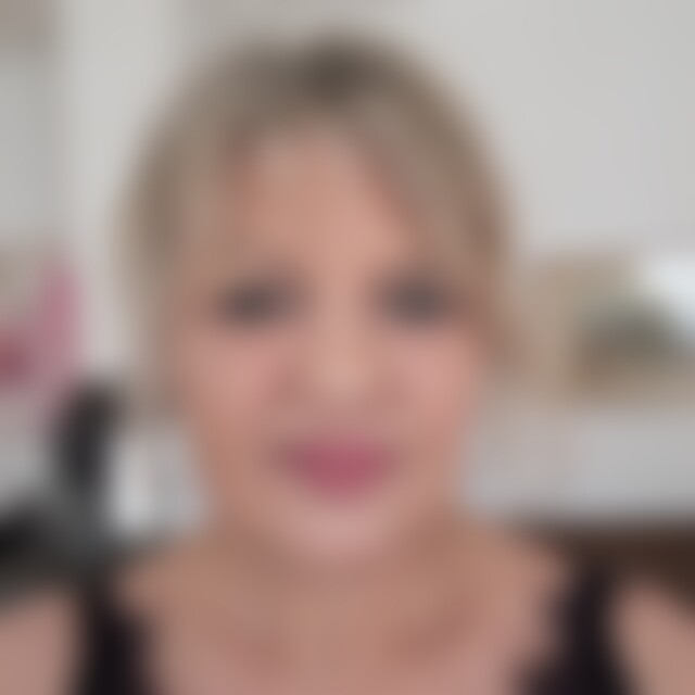 LilaSternchen (66) aus Lich