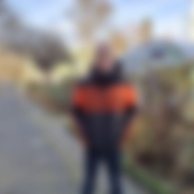 DennisKo (33) aus Berlin
