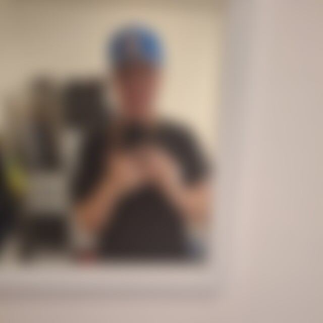 HenrySch (21) aus Leezen