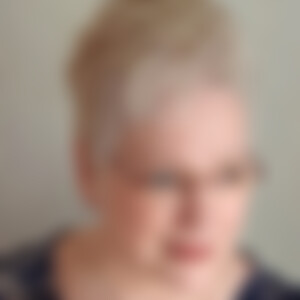 petitfleur (53) aus Buchen