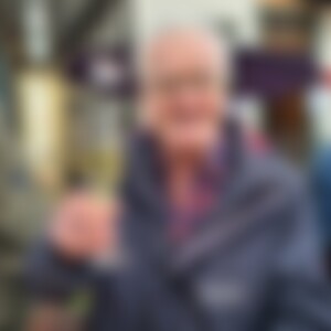 Viktor50 (75) aus Idstein