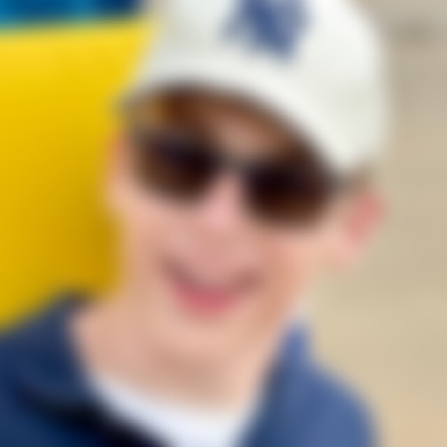 Tadeusz (19) aus Zürich