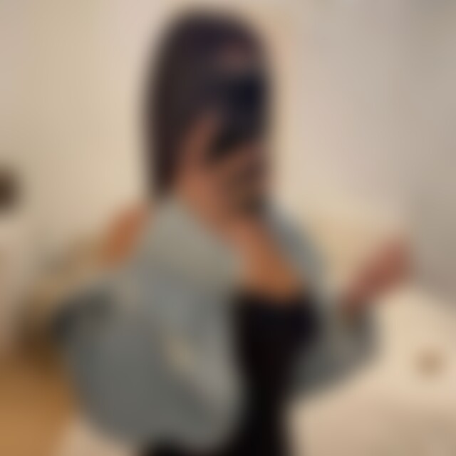 nourmal (20) aus Hamburg