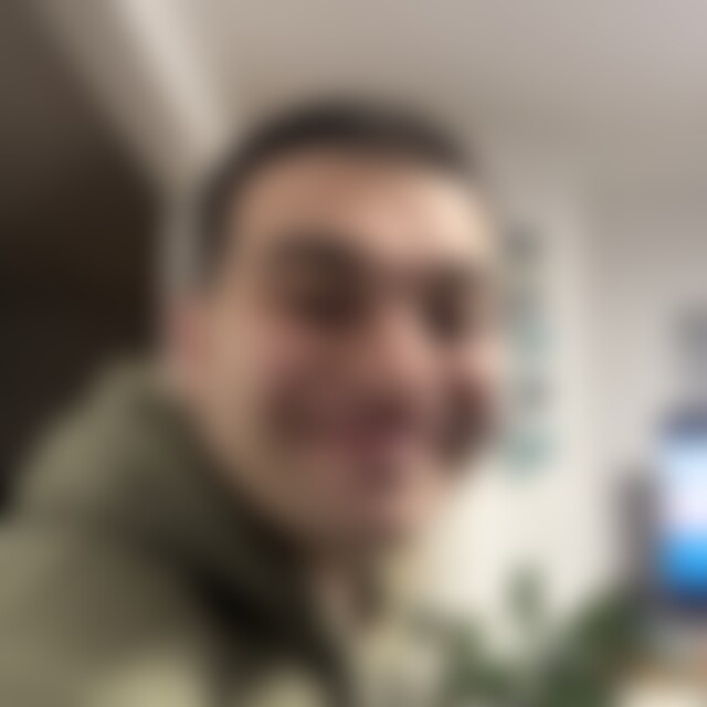 Dzeno (26) aus Waiblingen